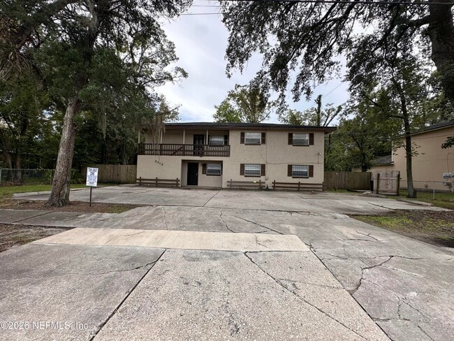 Building Photo - 3312 Rayford St Unit 3