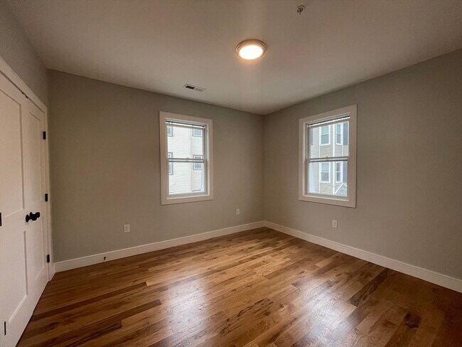 Photo - 199 Boylston St Unidad 199