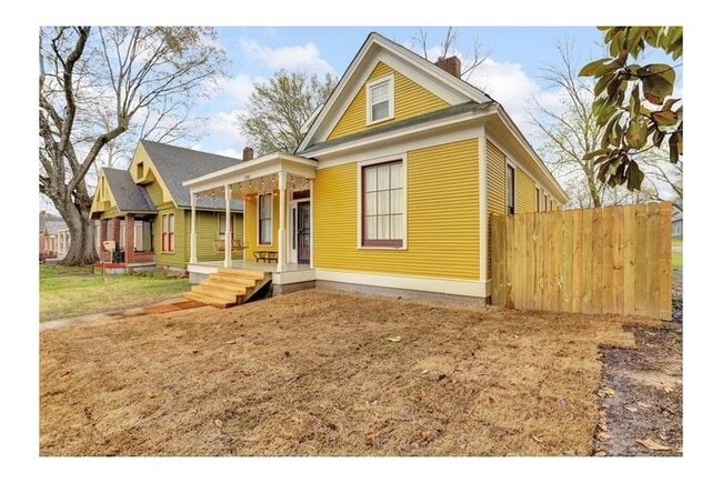 Photo - 2181 Madison Ave