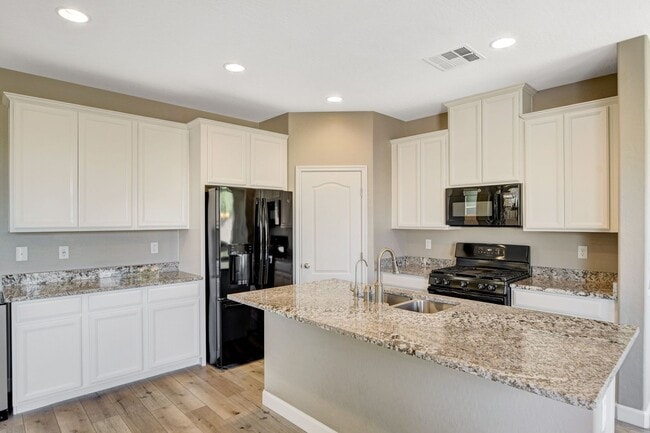 Photo - Beautiful Two-Story Home in Gated Cortona – Southern Highlands!