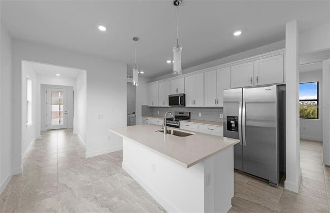 Photo - 18928 Indian Rock Pl