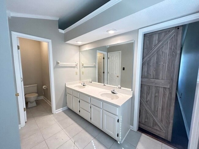 Photo - 6688 Laurel Valley Dr