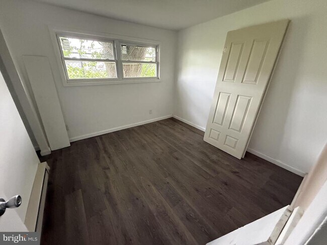 Photo - 124 E Main St Unit 2