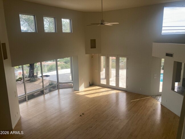 Photo - 6301 E Hummingbird Ln