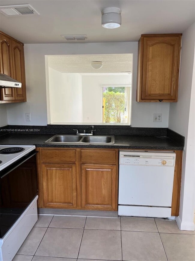 Photo - 4037 NW 90th Ave