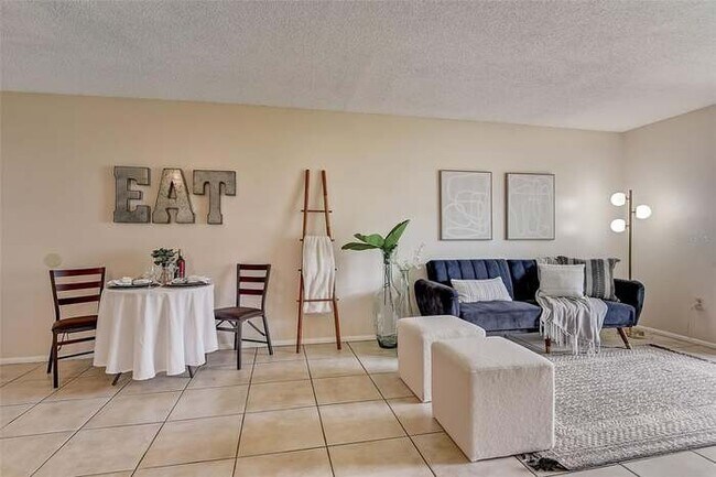 Photo - 904 Lake Destiny Rd Unidad C