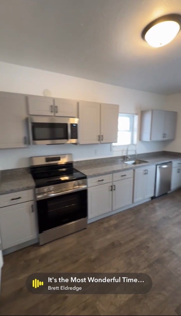 420 N Main St