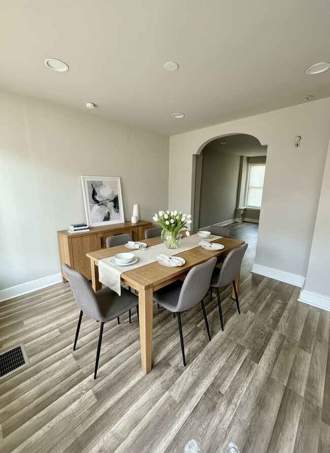 Photo - 88 E Garfield St