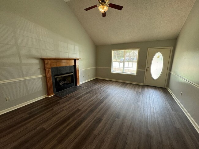 Photo - 3BR/3BA For Rent
