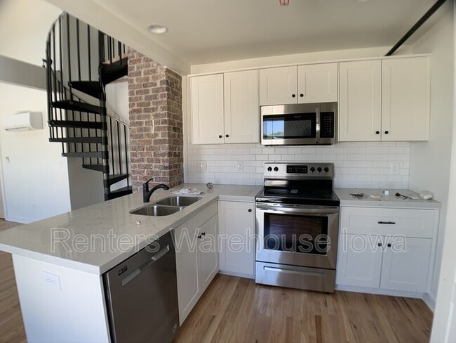 Photo - 312 5th St Unit 3