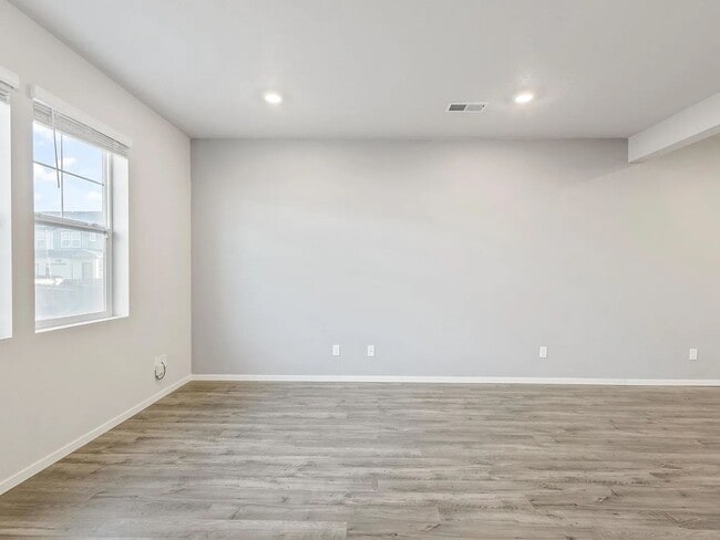 Photo - 1226 NW Upas Pl