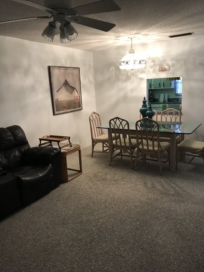 Photo - 108 Amherst Ln Unit 108