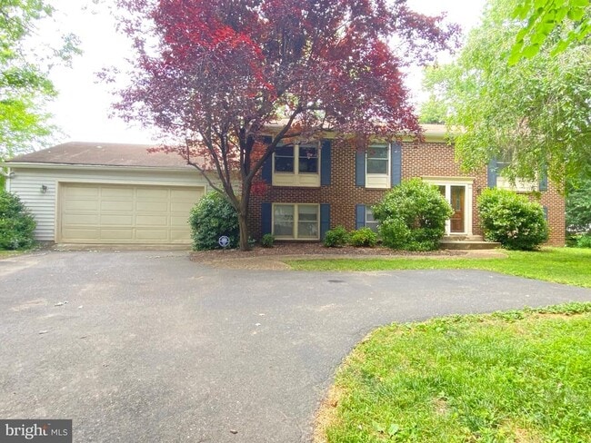 Building Photo - 12676 Magna Carta Rd Rental
