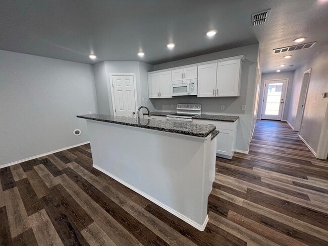 Photo - 5606 Jarvis St Unidad 1-2