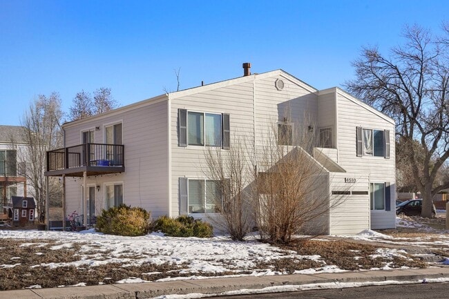 Building Photo - 4510 Picturesque-4 Unit 4