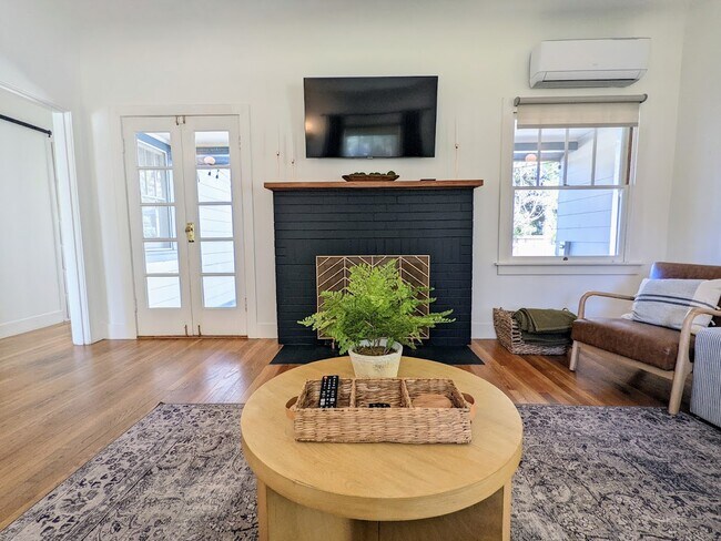 Photo - 2544 Redwood Rd