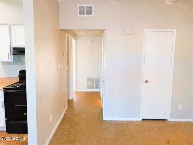 Photo - 50 N Casa Grande Ave Unit 6