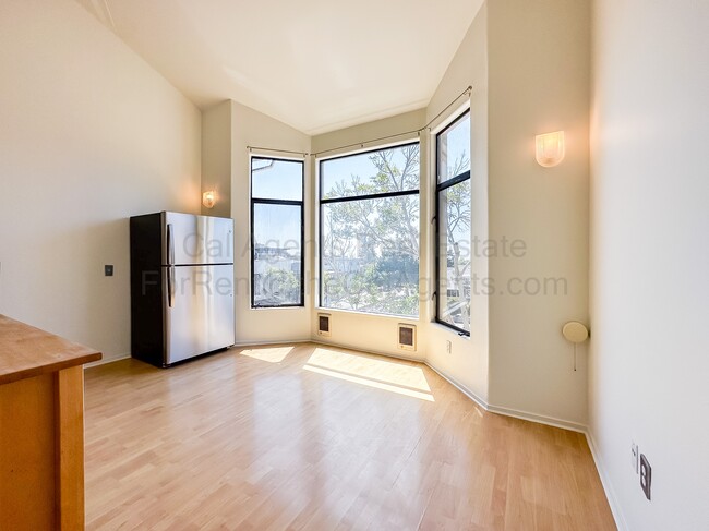 Photo - 1849 Shattuck Ave.