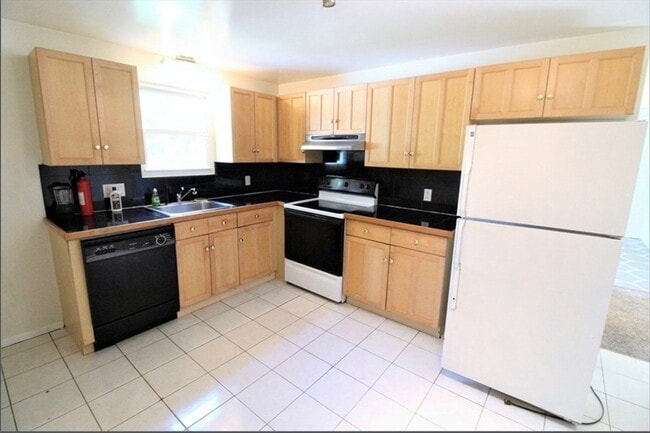 Photo - 1185 Boylston St Condo Unit 2