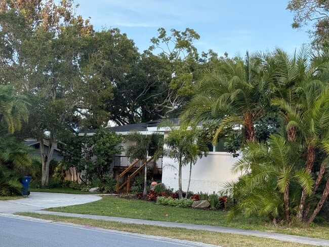 Photo - 602 8th St Casa