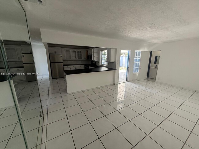 Photo - 6931 SW 24th Ct