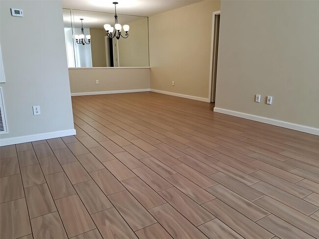 Photo - 7400 Bellerive Dr Unit 1204