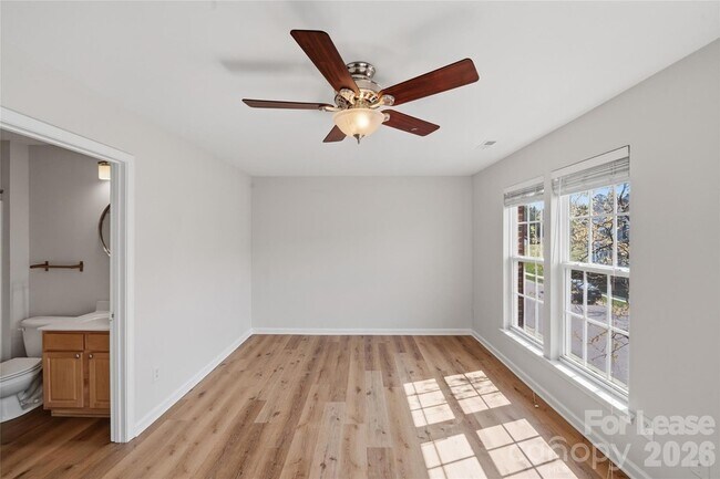 Photo - 4957 Sunburst Ln