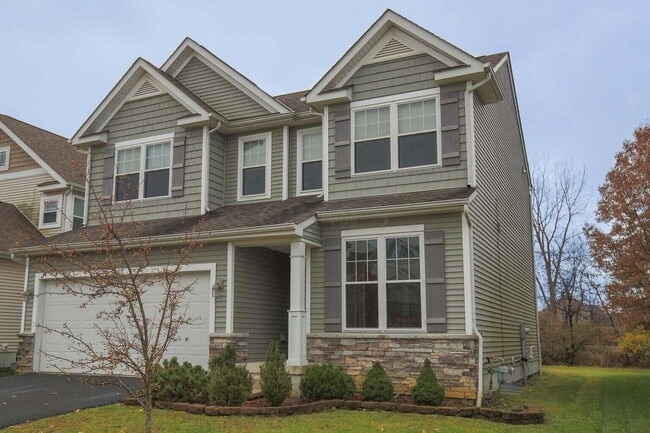 Photo - 8475 Haleigh Woods Dr