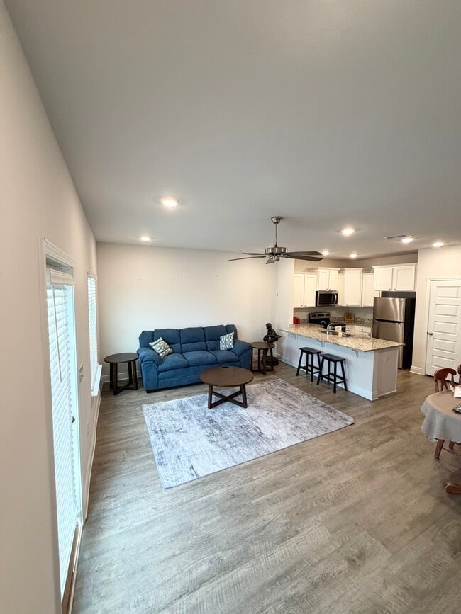 Photo - 1635 Caleigh Ct
