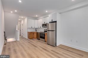 Photo - 511 W York St