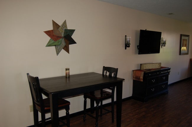 Stonecrest Apartments