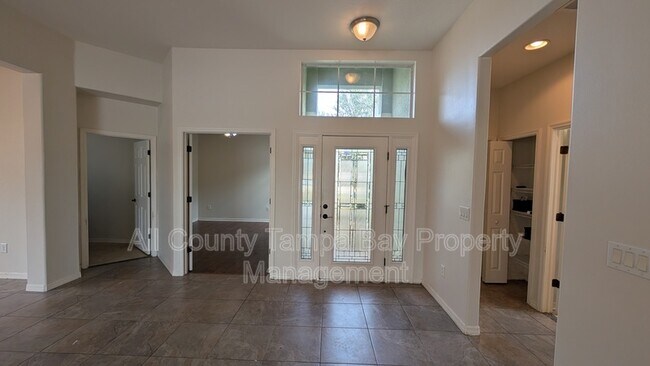 Photo - 17449 New Cross Cir