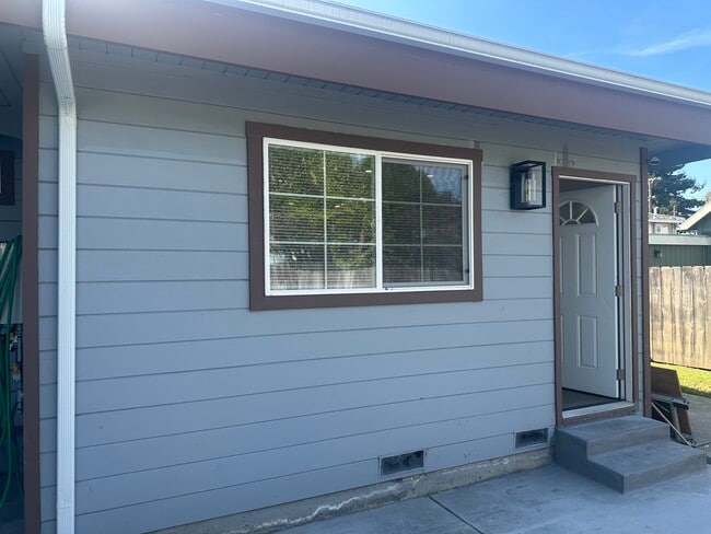 Building Photo - 4027 Fullington St Unit 4027 fullington street