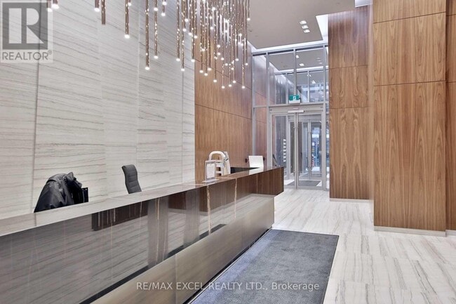 Photo - 8 Eglinton Ave E Unit 2407