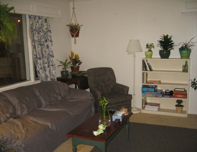 Photo - 454 Mountainview Ave
