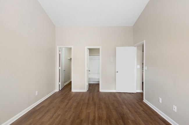 Photo - 3707 Squaw Valley Dr SW Unit d