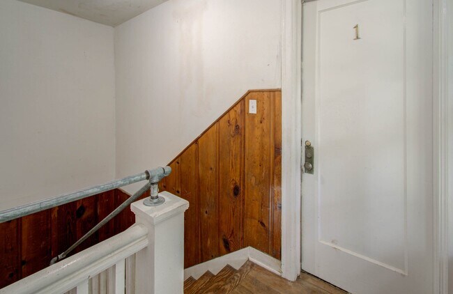 Photo - 1428 Wentworth St