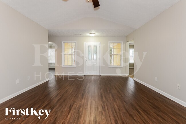 Photo - 149 Brentwood Way