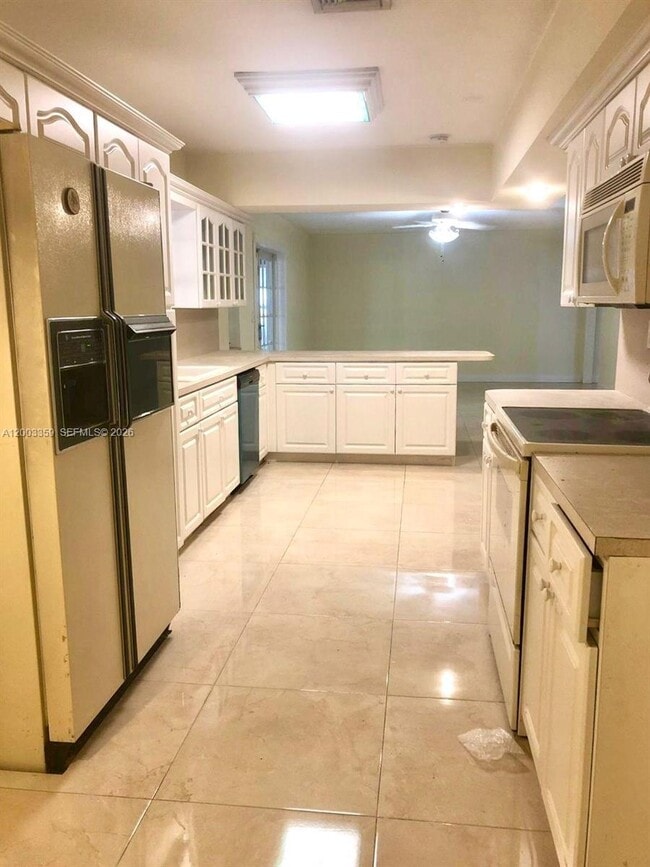 Photo - 4900 SW 36th Ct