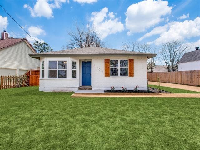 Photo - 1307 Worthington St