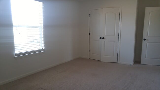 Photo - Modern 4 Bedroom, 2.5 Bath West Side Single Family Home