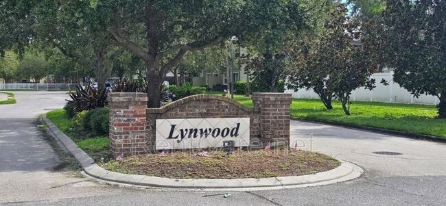 Photo - 13479 Applerose Ln Unidad 30