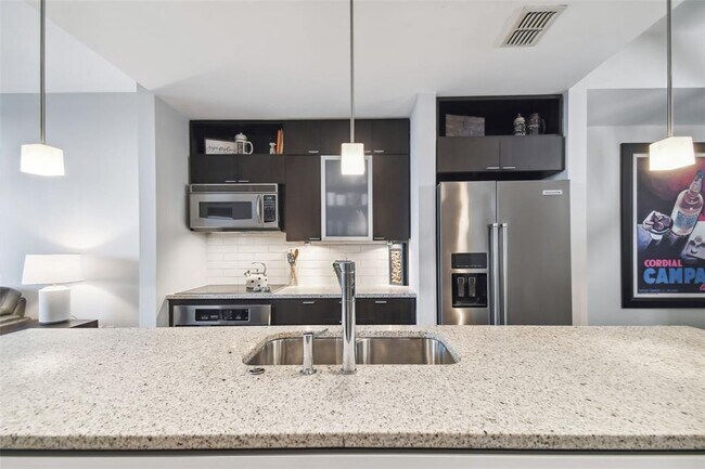 Photo - 111 N 12th St Unit 1315