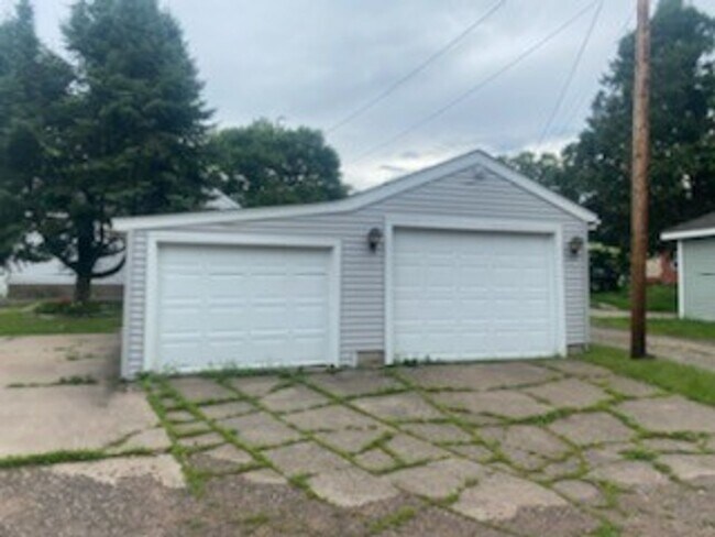 Photo - 3 Bedroom 2 Bath Home in Milaca