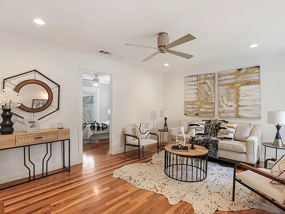 Photo - 81 Lester Ave