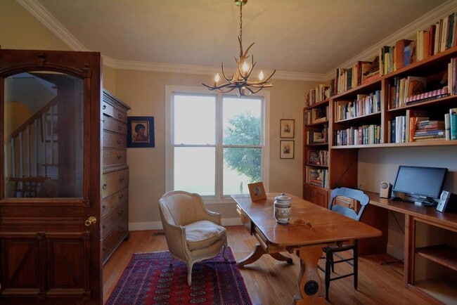 Photo - 2315 Oregon Rd