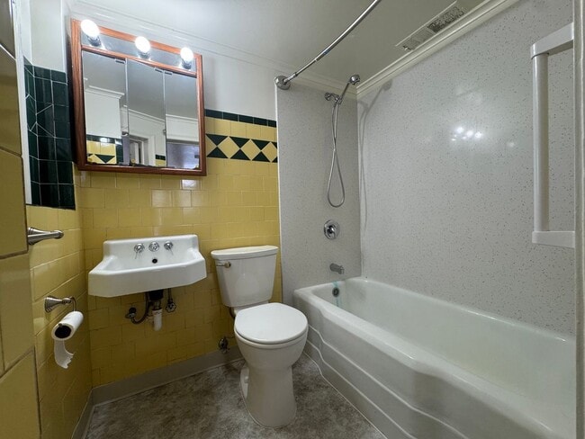 Photo - 6th & N Unit 527 N ST, Eureka, CA 95501