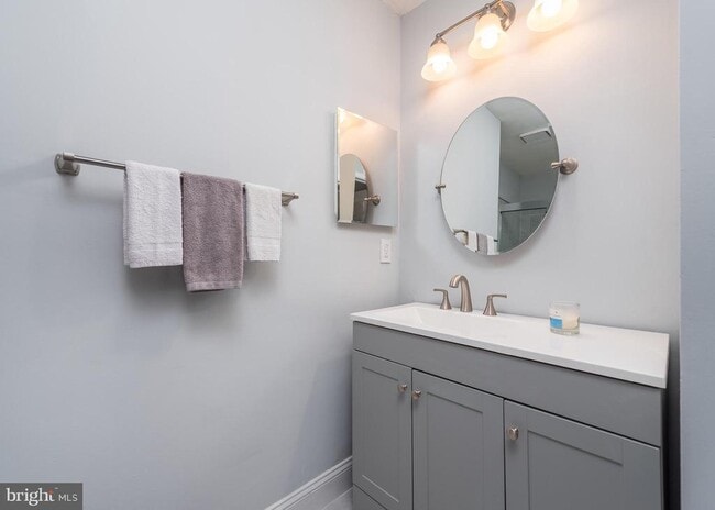 Photo - 5971 Millrace Ct Unidad E102