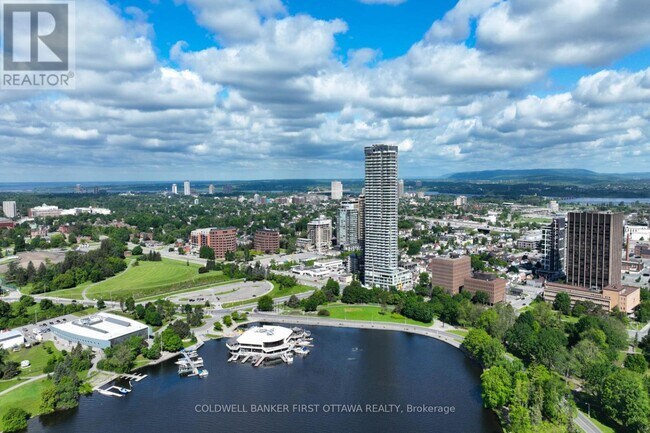 Photo - 805 Carling Ave Unité 3601
