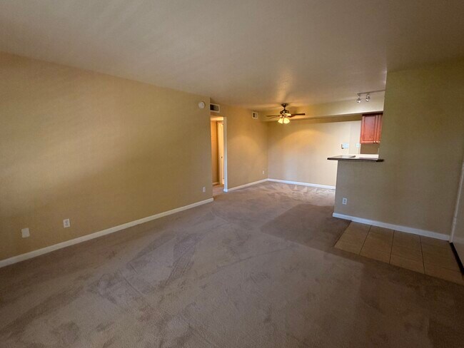 Photo - 5995 N 78th St Unit 1009